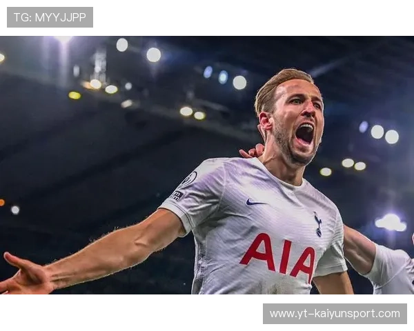 马赛寻求英冠肌肉前锋：重磅引援背后的策略与挑战