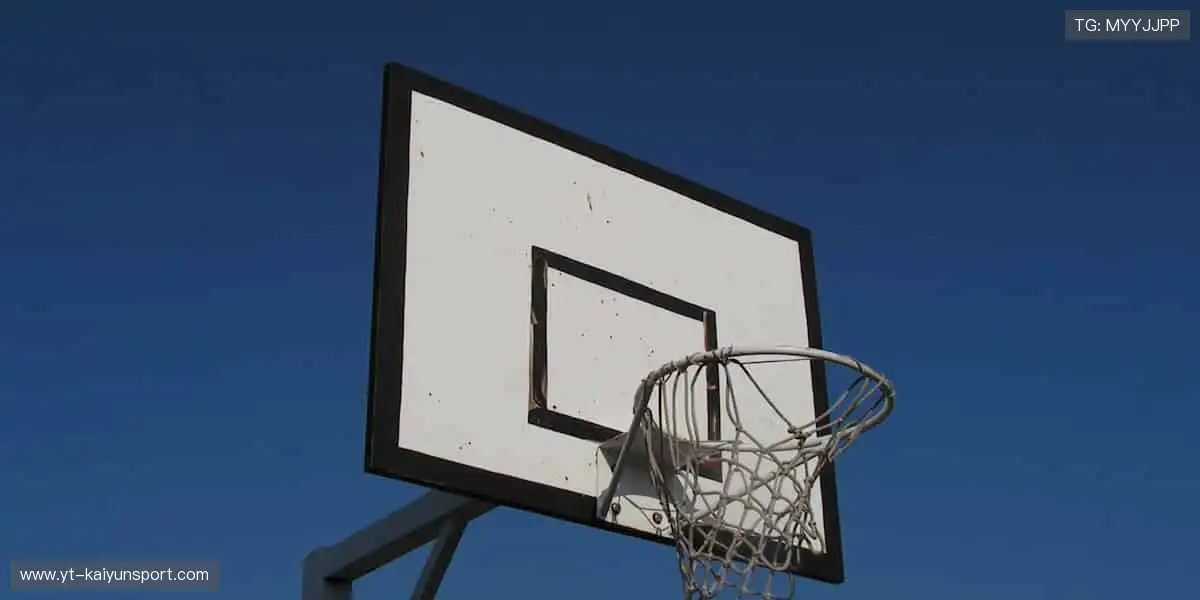 赛场周边，点燃热爱！🎉